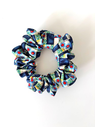 Jedwabna scrunchie w kwiaty